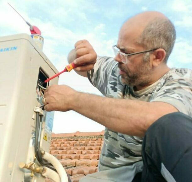 Technicien ONCLIM au travail